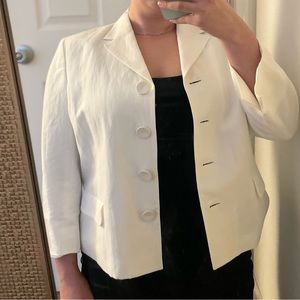 Kate Hill | Blazer | White | Shoulder Pads